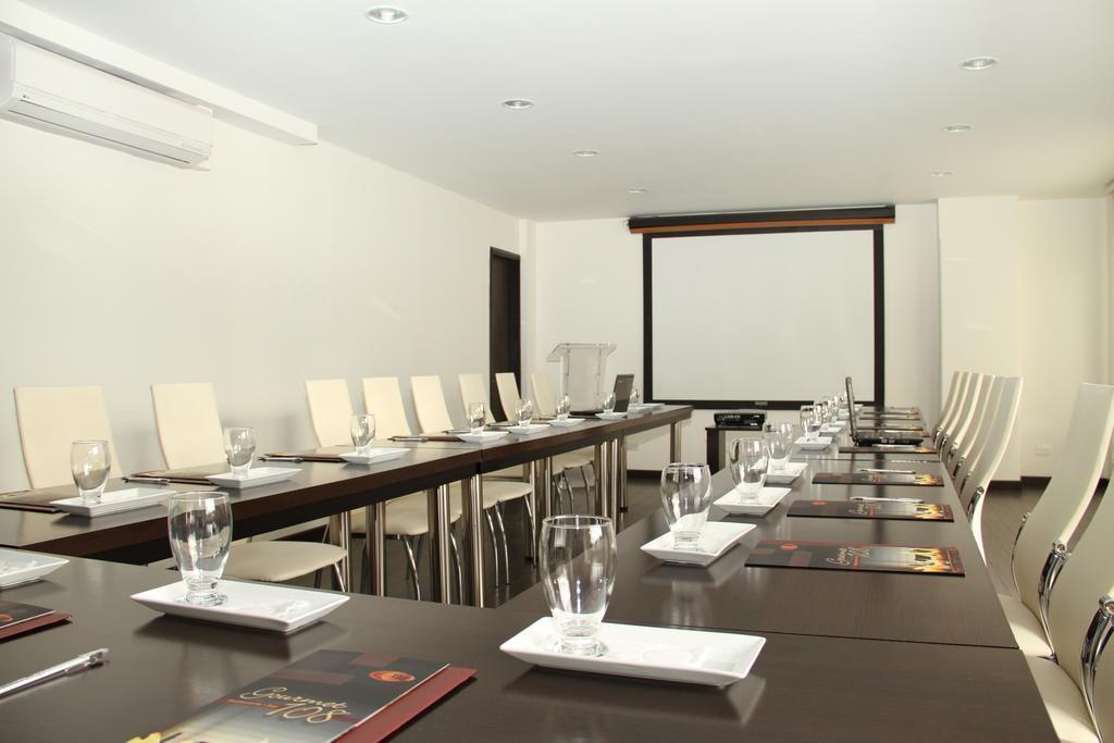 Hotel Suites 108 Bogotá Zewnętrze zdjęcie